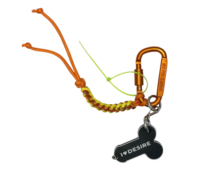Брелок "I love Desire" в ассортименте с подвесом model-13 (оранжевый с оранжевым шнуром) Брелок "I love Desire" в ассортименте с подвесом model-13 (оранжевый с оранжевым шнуром)