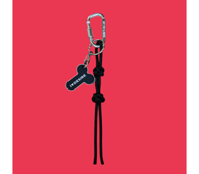 Брелок "I love Desire" в ассортименте с подвесом model-08 (стальной с черным шнуром) Брелок "I love Desire" в ассортименте с подвесом model-08 (стальной с черным шнуром)