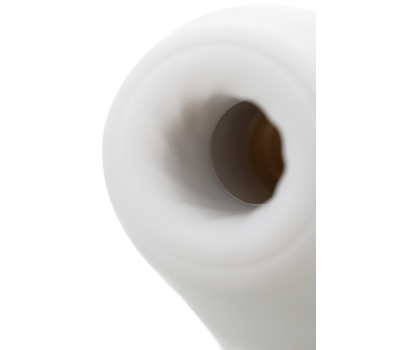 Вакуумно-волновой стимулятор Satisfyer Curvy 1+ с возможностью управления через приложение - белый Вакуумно-волновой стимулятор Satisfyer Curvy 1+ с возможностью управления через приложение - белый