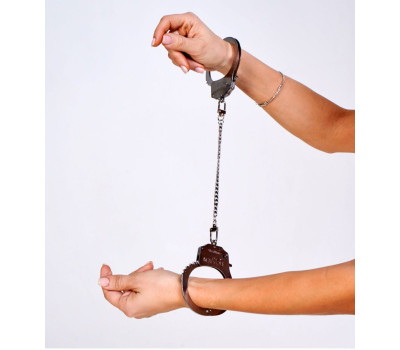 Эксклюзивные наручники со сменными цепями (Be Mine) (One Size)